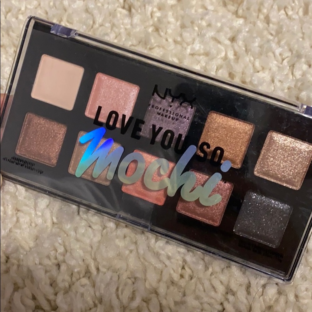 Nyx shadow palette, new